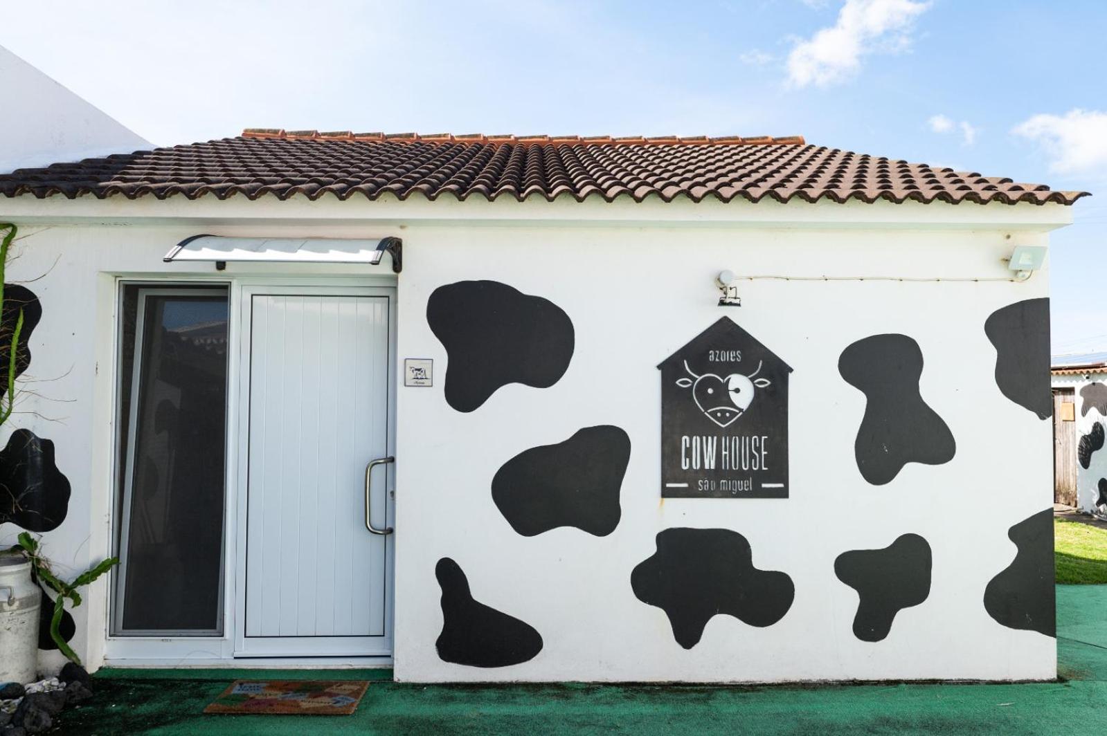 Azores Cow House Calhetas Экстерьер фото